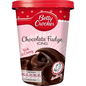 Bild på Betty Crocker Chocolate Fudge Icing 400g