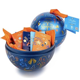 Bild på Dolfin Christmas Bauble Julkula med 10st Chokladkakor Mini 100g