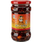 Lao Gan Ma Kålrabbi, Jordnötter & Tofu i Chiliolja 210g